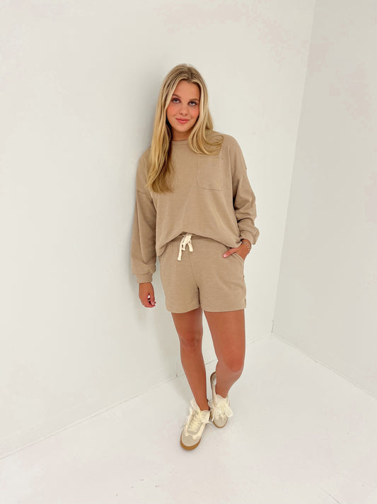 Weekend Runaround Knit Shorts | Mocha