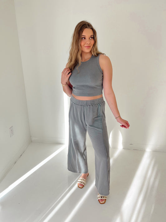 On The Move Bottoms | Onyx