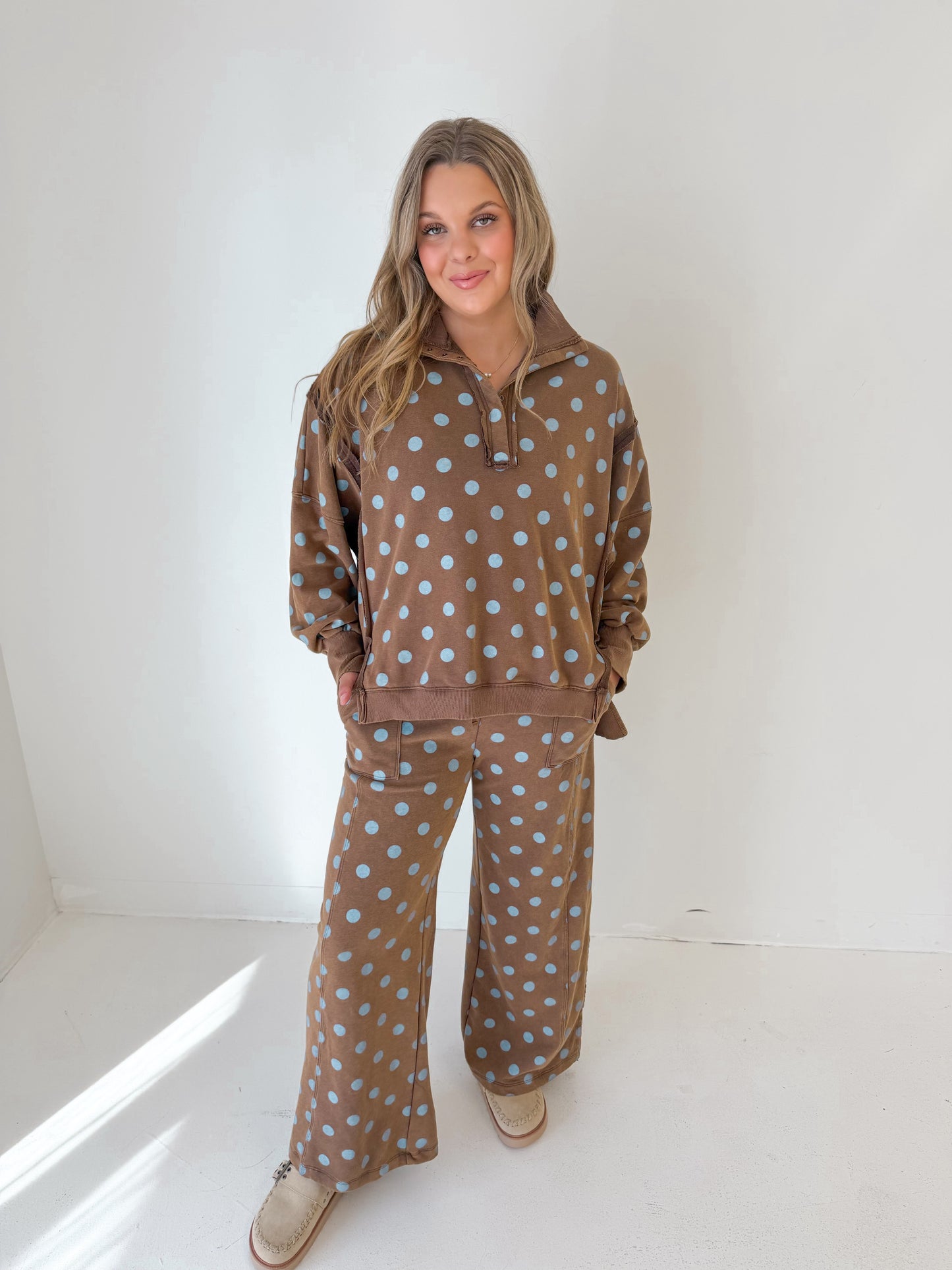 Pretty Little Dots Bottoms | Frosted Mocha