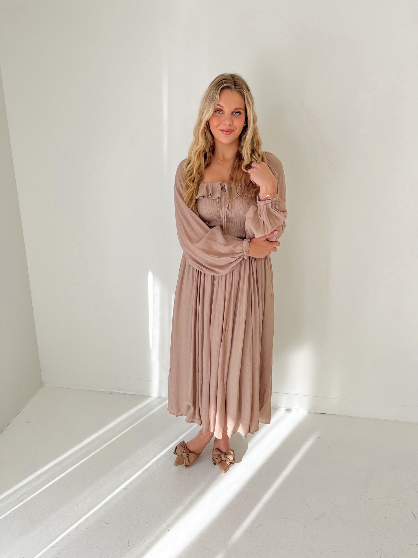 Chic Statement Midi Dress | Taupe