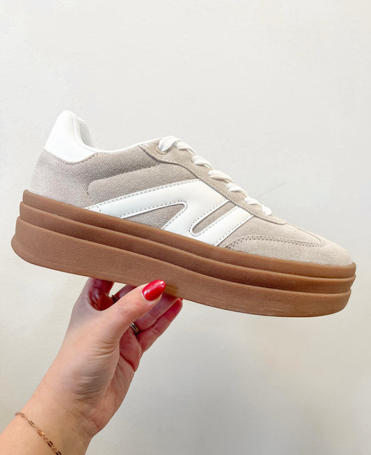 Topping Sneakers | Beige/White