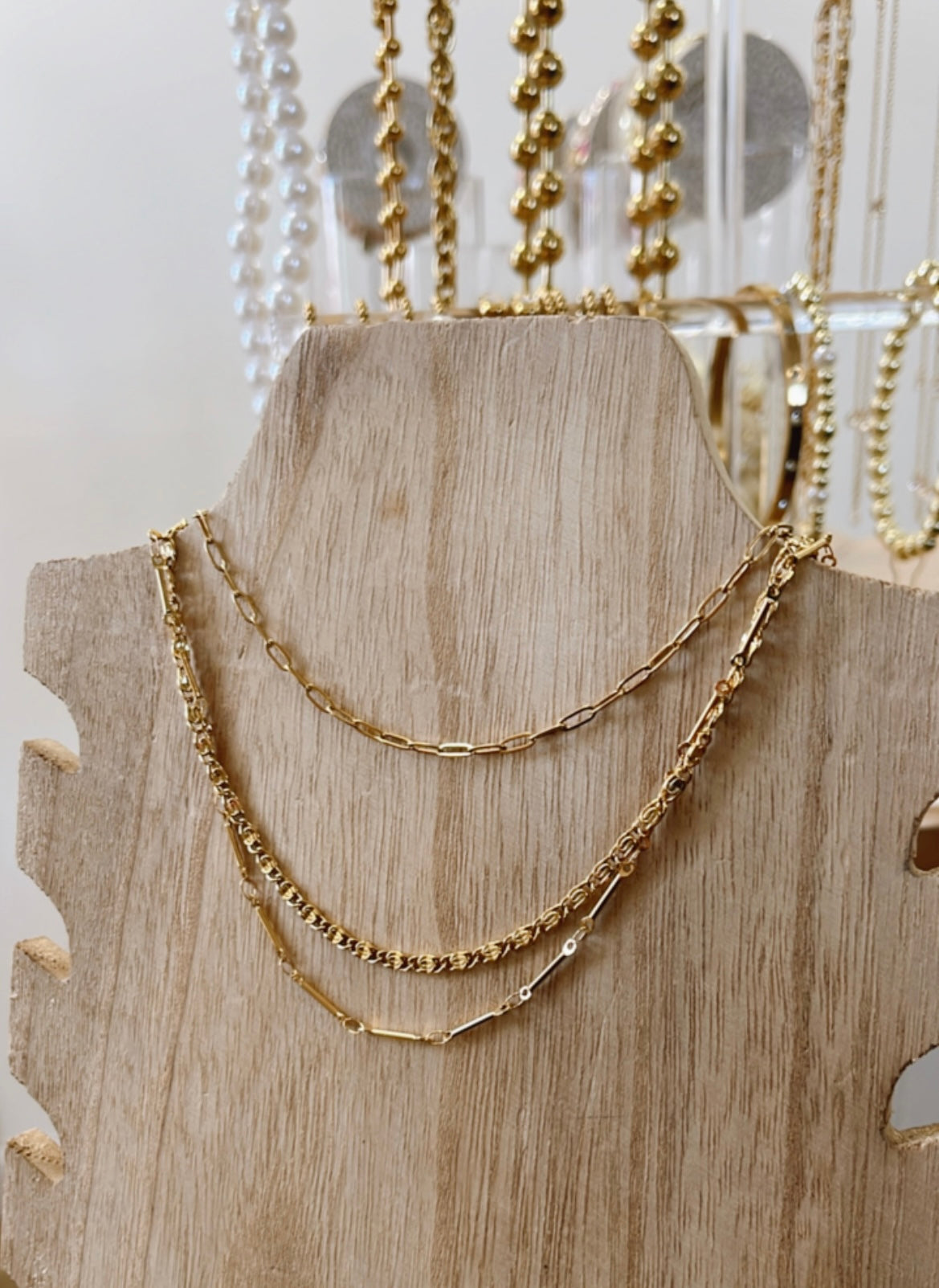 Gold Layer Necklace | CHANSUTTPEARLS