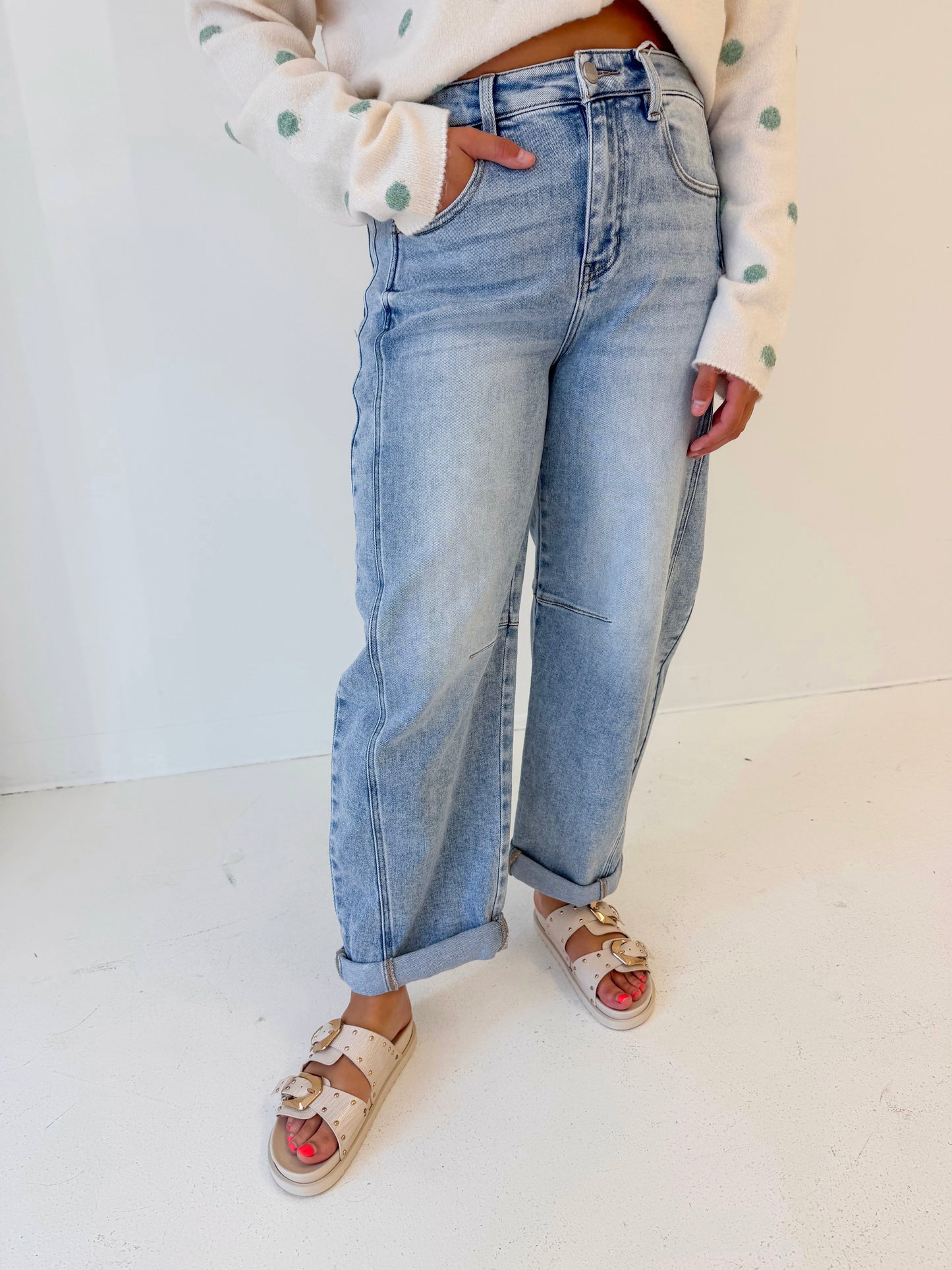 High Rise Crop Barrel Jeans | Light Wash
