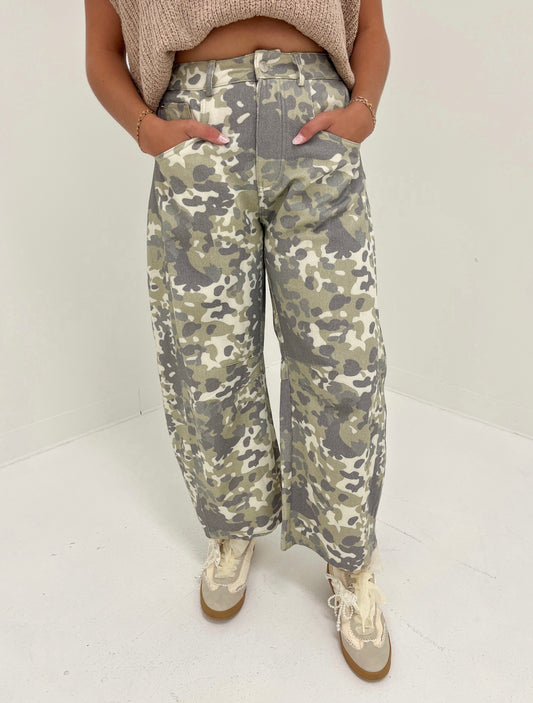 Camo Barrel Pants | Sage Camo