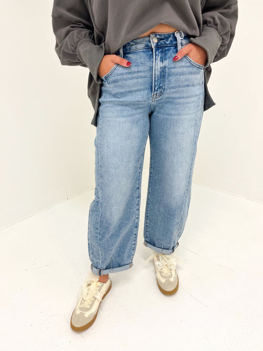 High Rise Barrel Jeans | Medium Wash