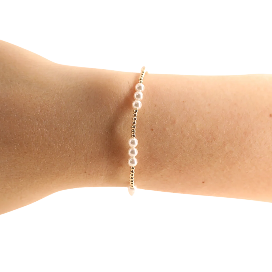 ILY Pearl Bracelet Gold | Beaded Blondes