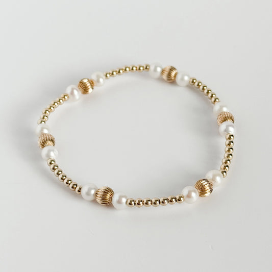 Esme Belle & Pearl Gold Bracelet | Gardenia Co.