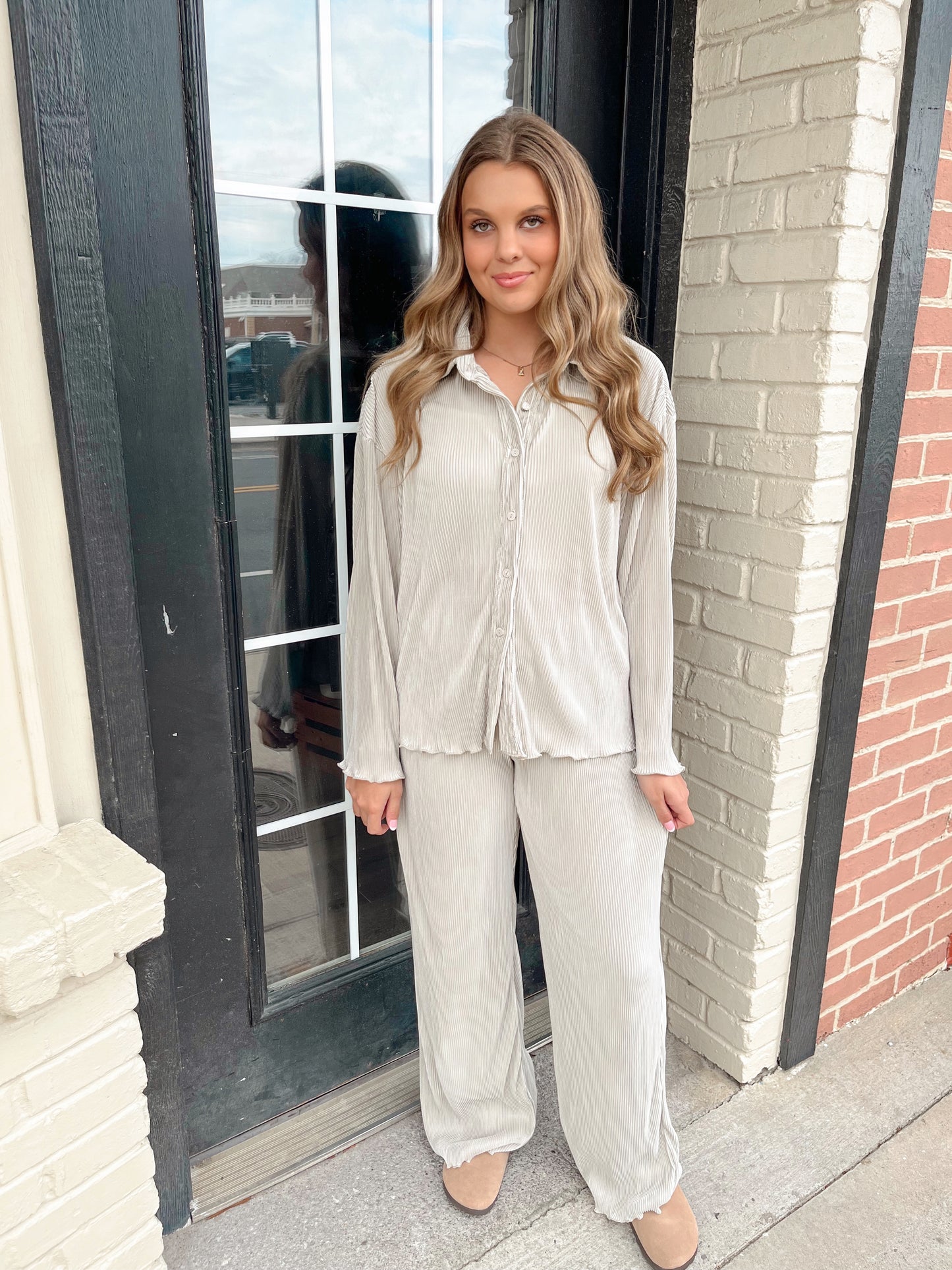 Always Chic Pleated Top | Oatmeal