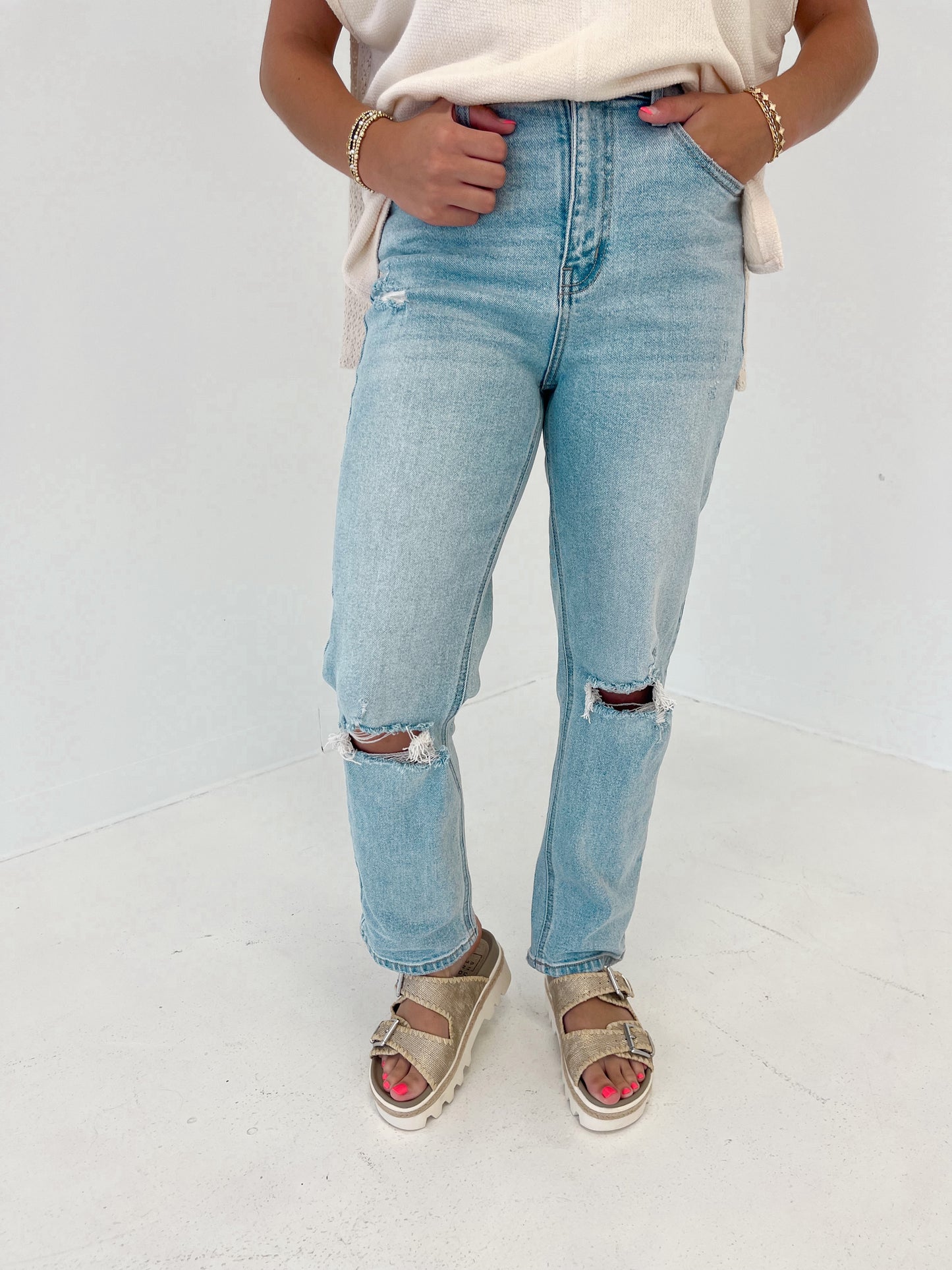 High Rise Straight Jeans | Light