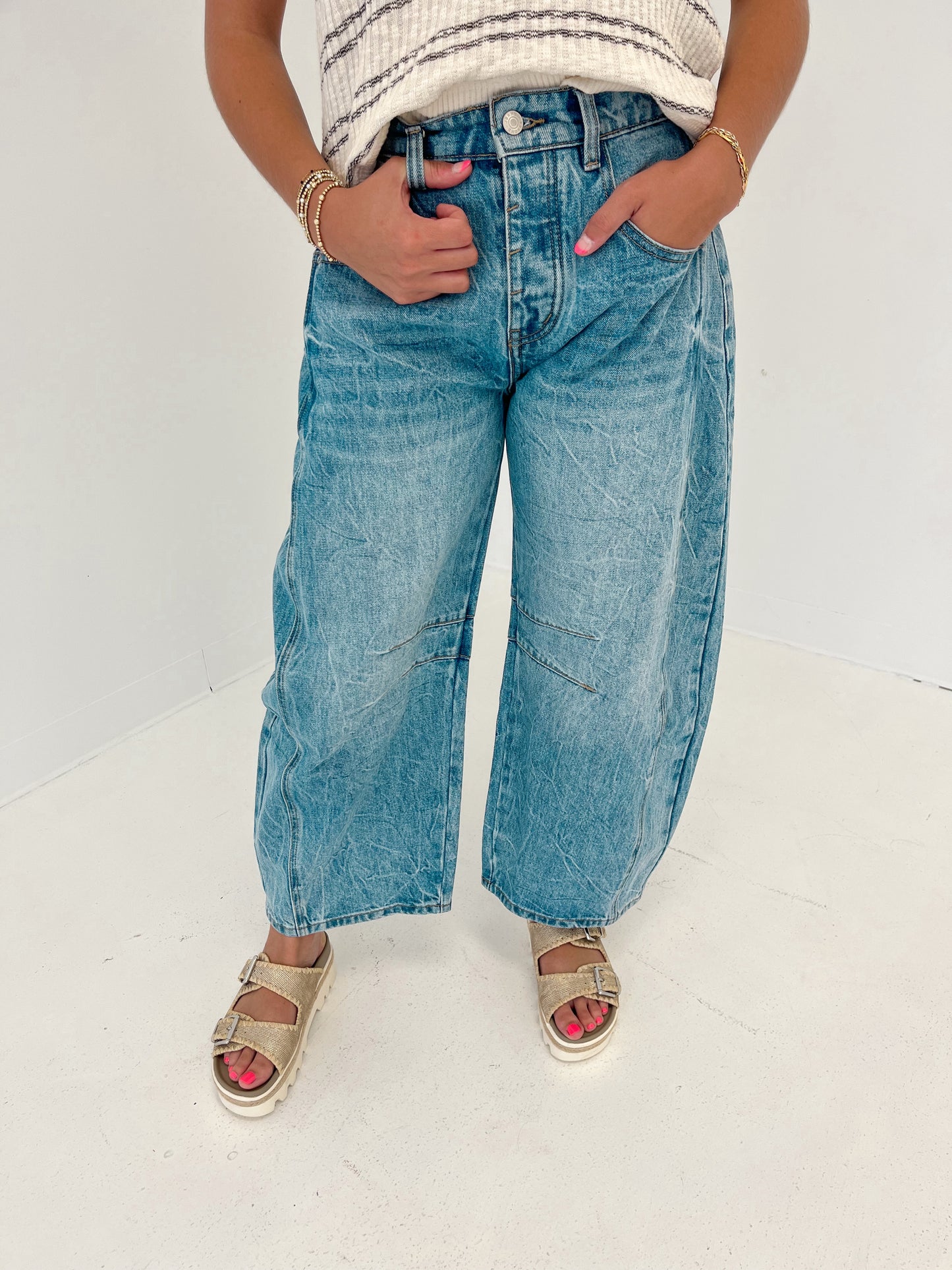 Mineral Washed Barrel Jeans