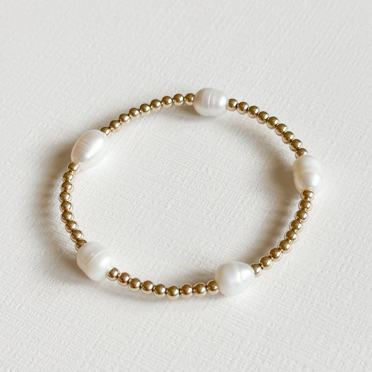 Freshwater Pearl Gold Bracelet | Gardenia Co.