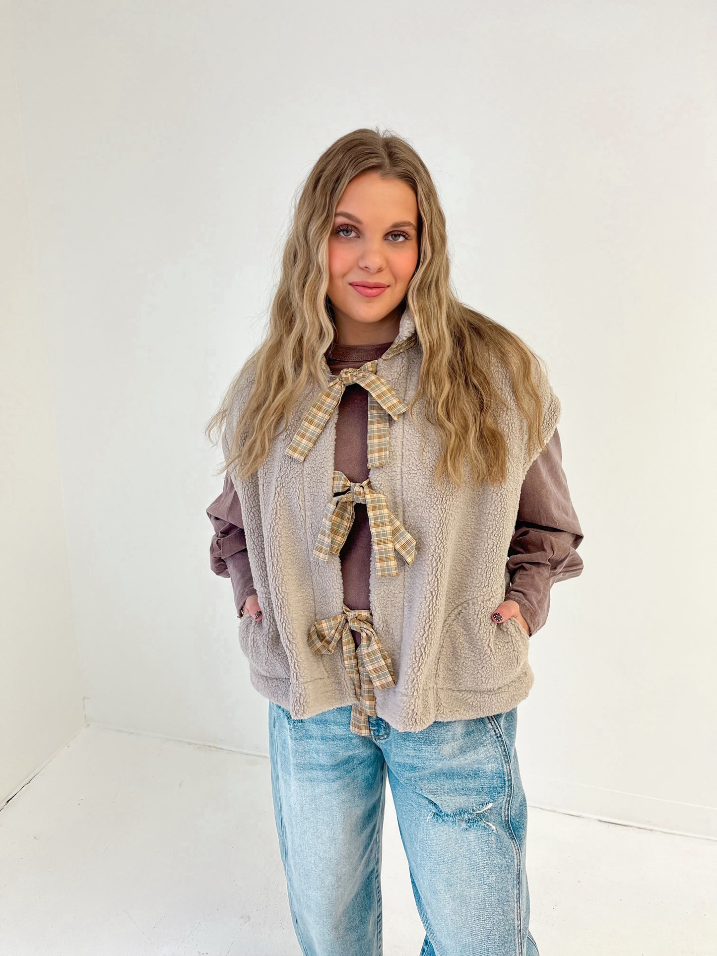 Sherpa Season Vest | Light Taupe