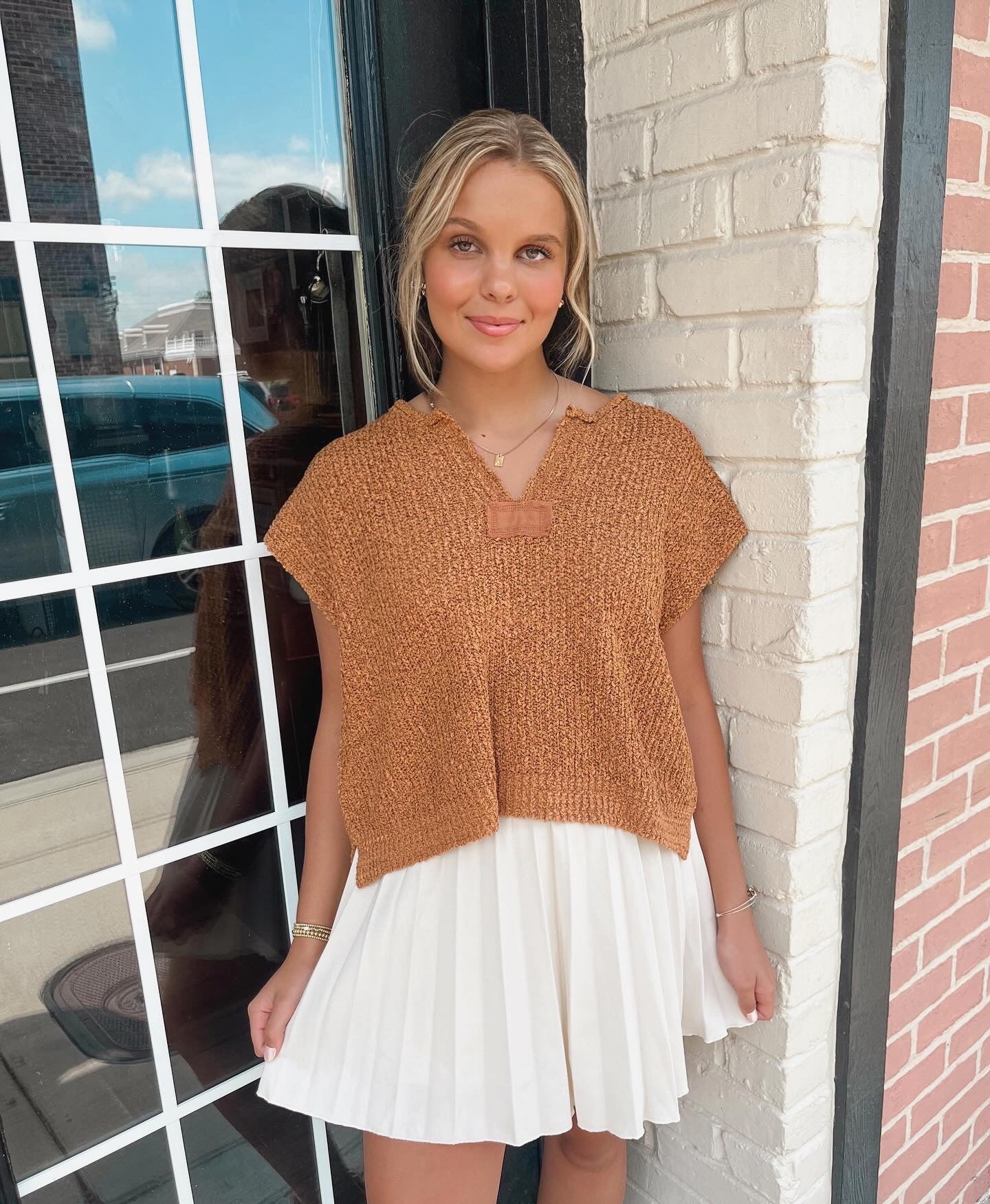 Hazel Patch Knit Sleeveless Sweater | Camel