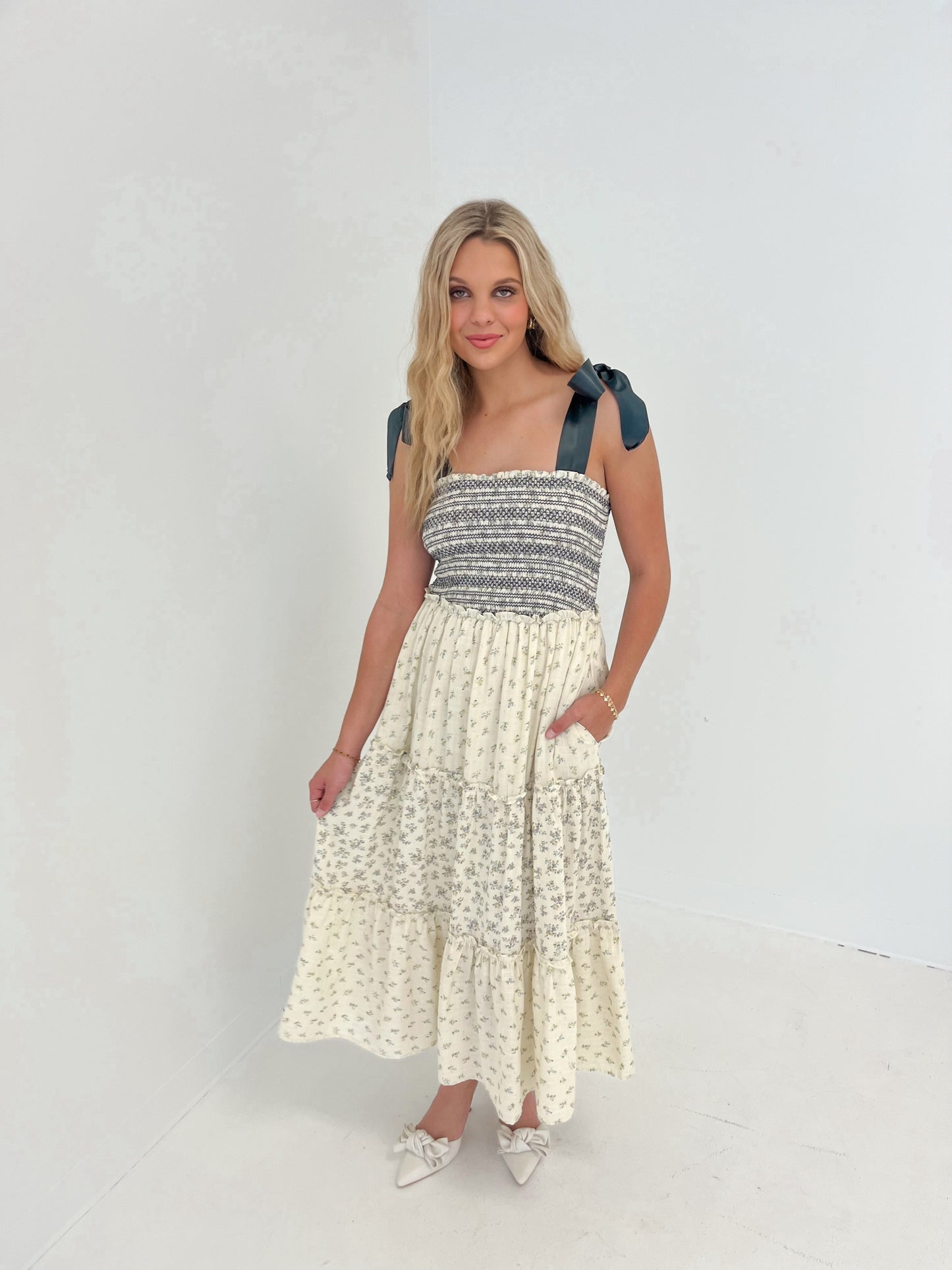 Southern Bloom Midi Dress | Navy Combo