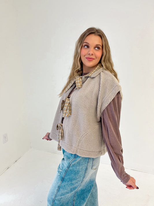 Sherpa Season Vest | Light Taupe
