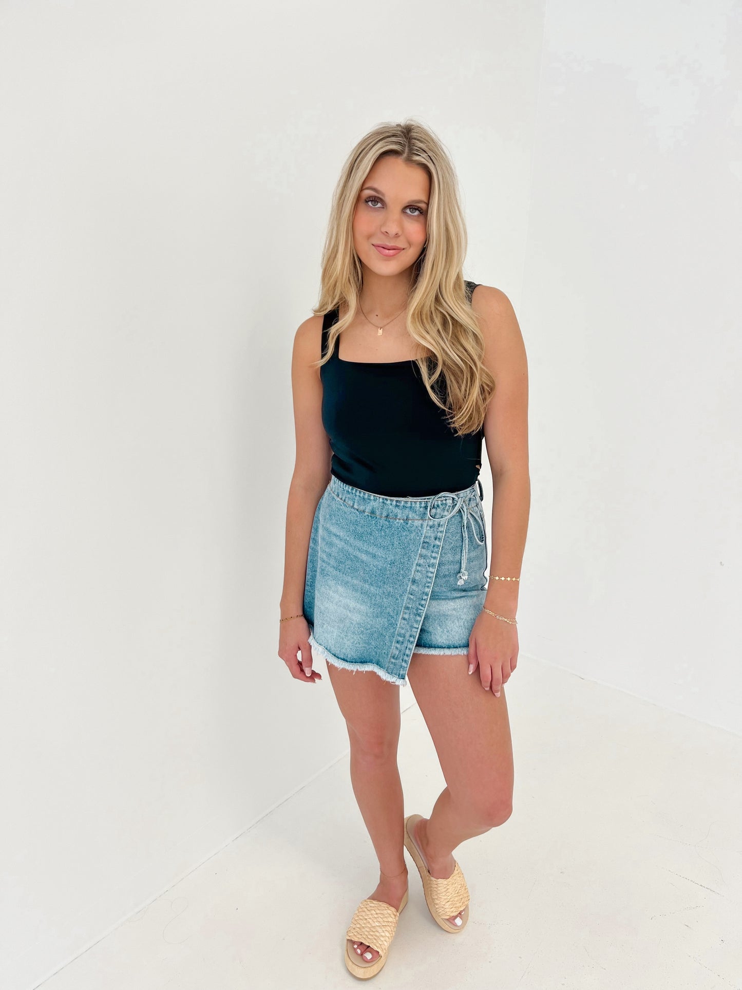 Easy On Me Bodysuit | Black