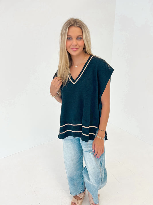 Soft Focus Sweater Vest | Black