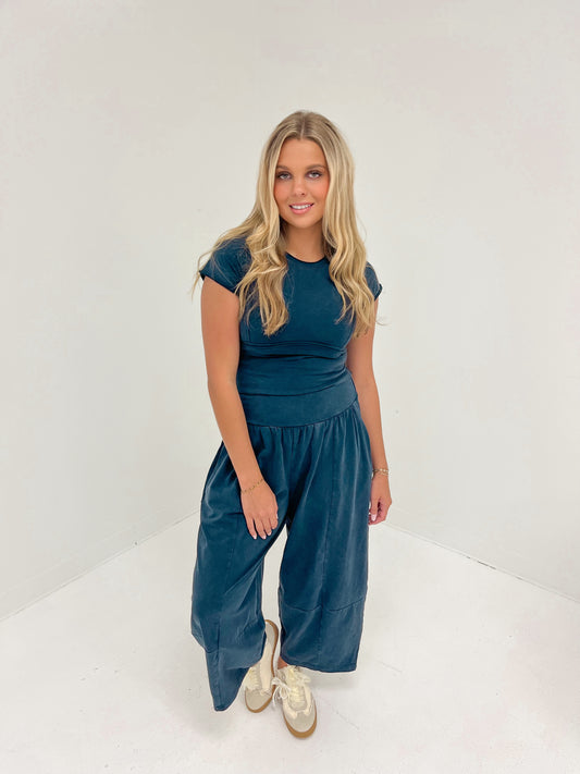 Dreamy Daze Solid Top | Black