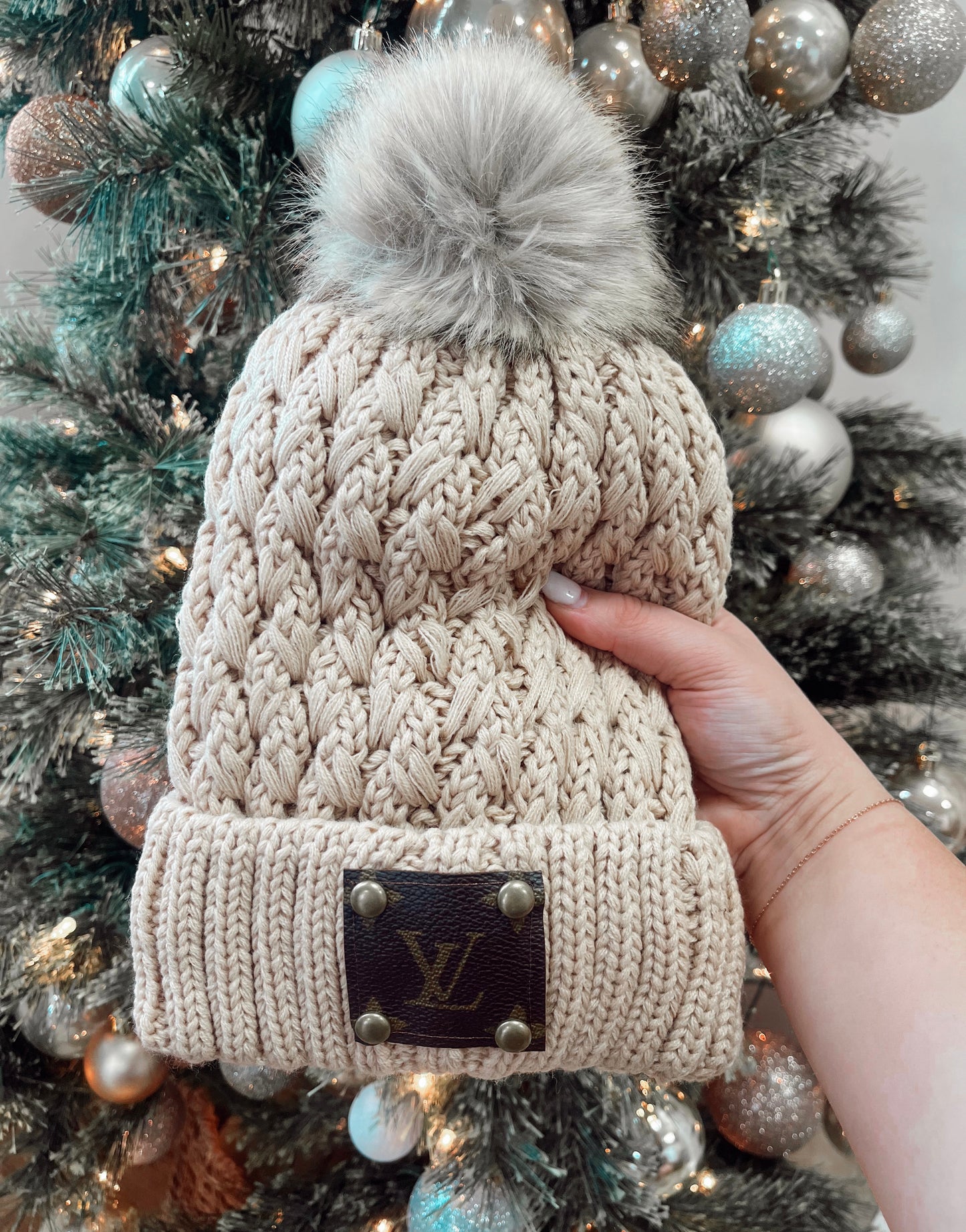 LV Toboggan